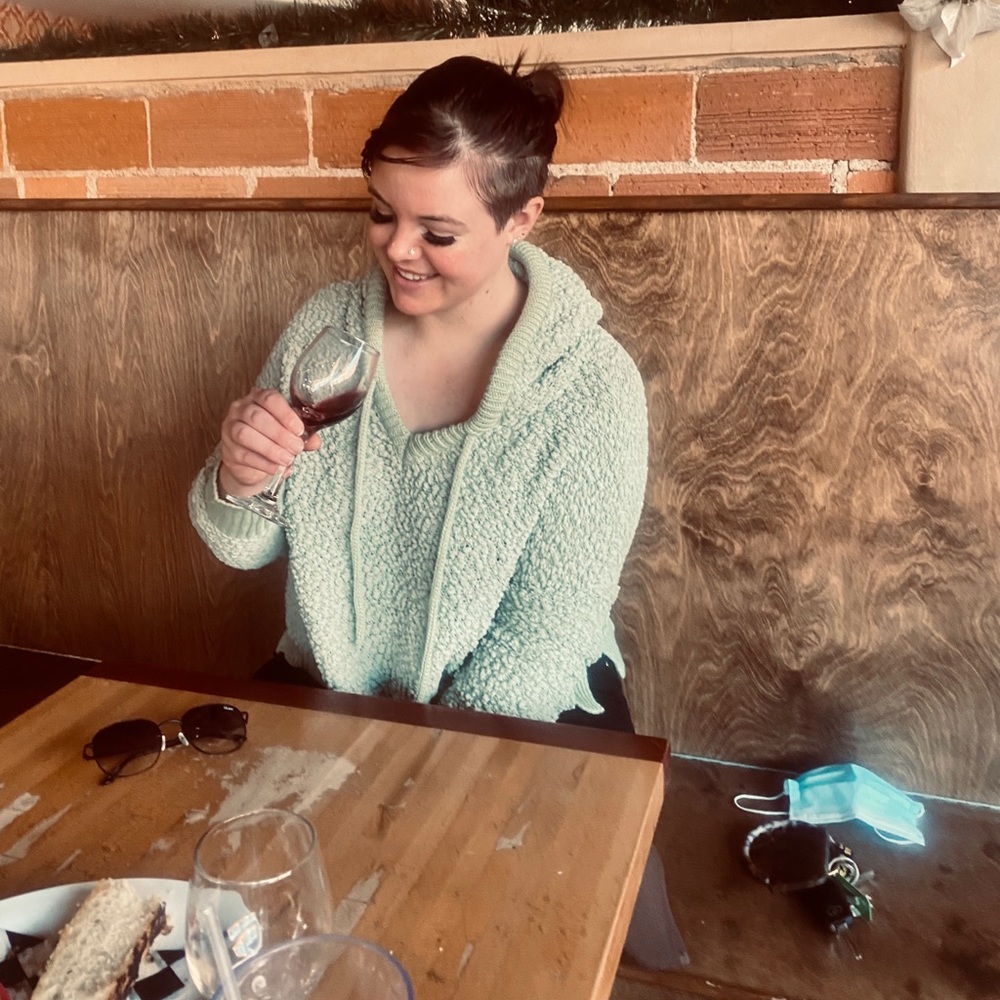 Meet your Posher, Bobbi